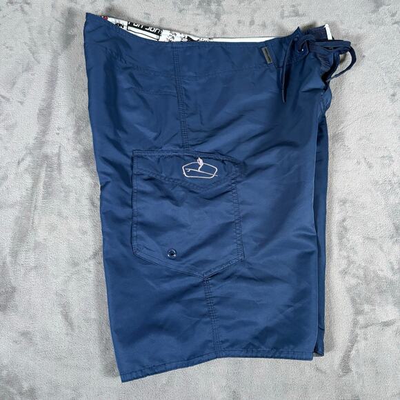 Ron Jon Surf Shop Blue Board Shorts Mens 31 Cargo Pockets Swim Trunks Surf - Picture 5 of 5